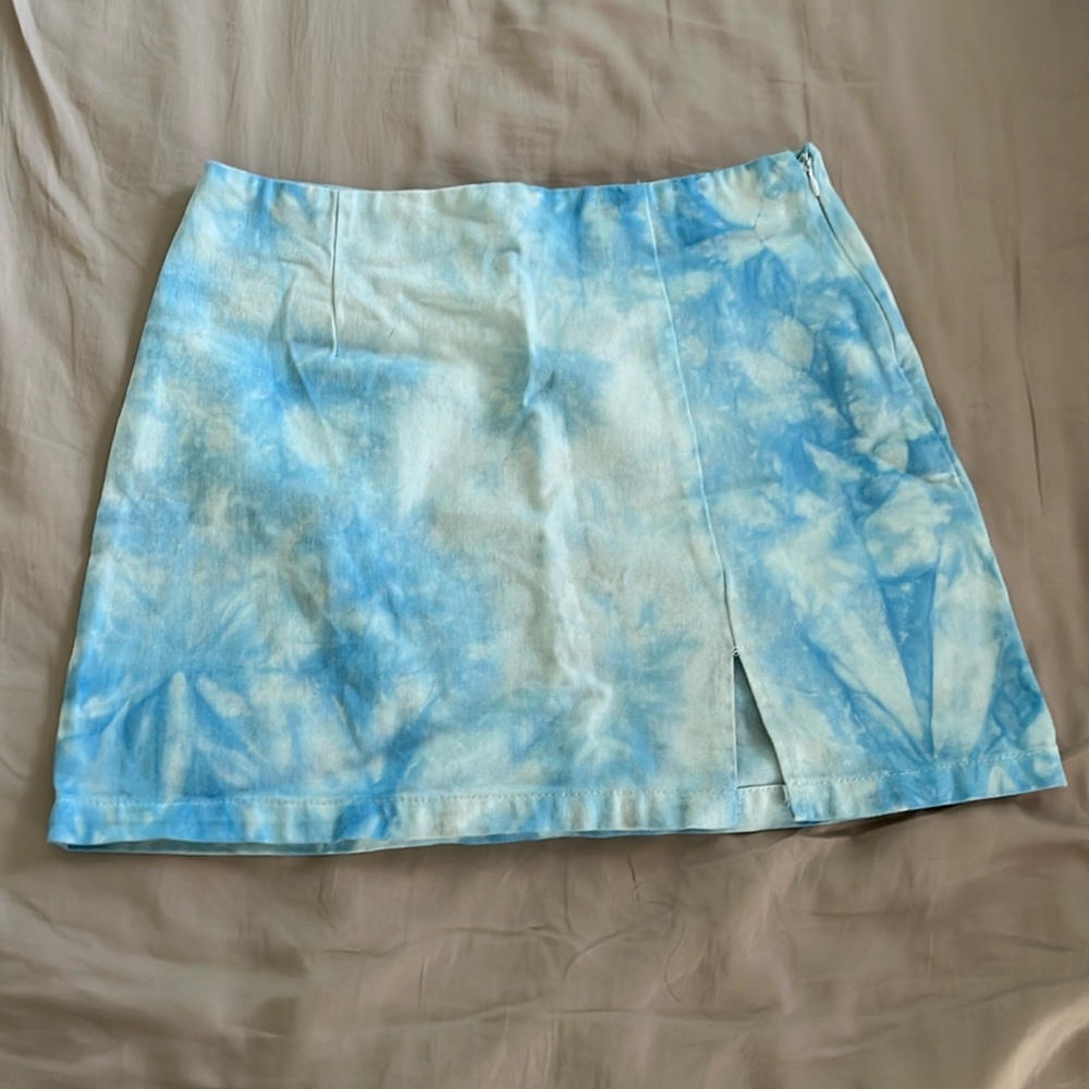 Black and white Tie dye suit mini skirt.